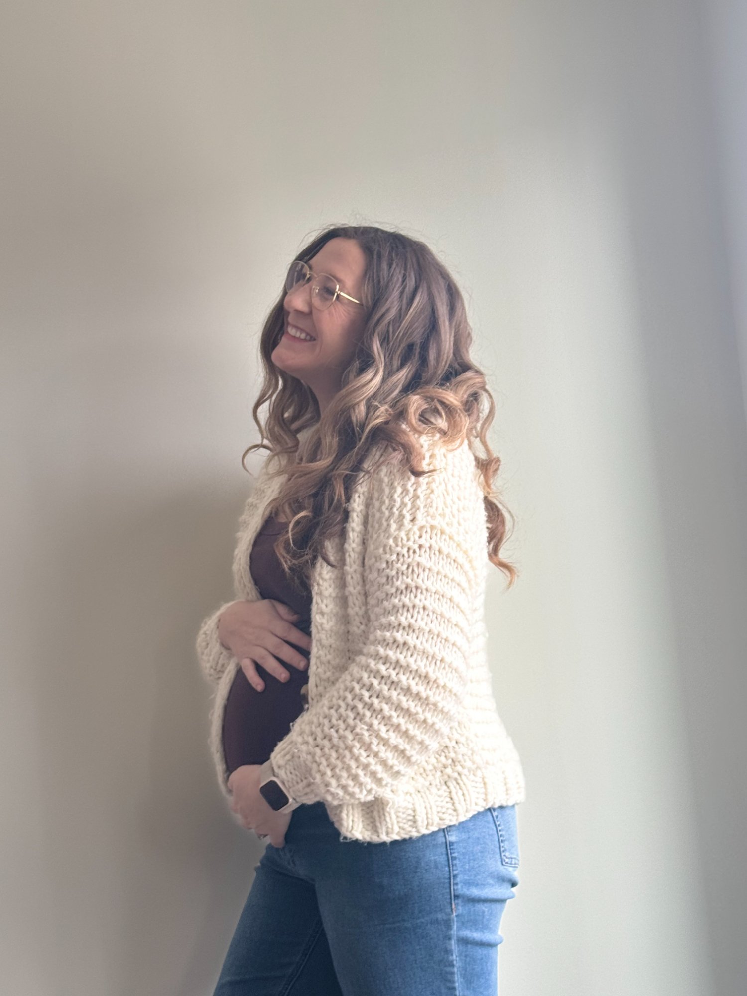 Quinn Ouellette — host of Carrying It All, 25 weeks pregnant